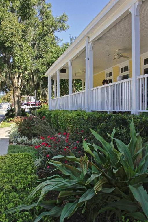 Lakeside Inn On Lake Dora Mount Dora Exterior photo